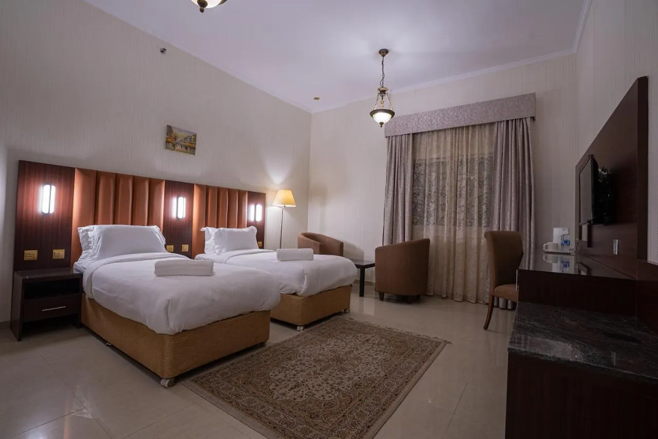 Vista City Hotel Dubai 3*,